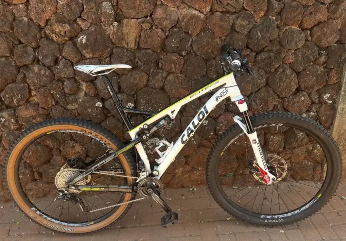 Caloi Elite FS (full suspension)