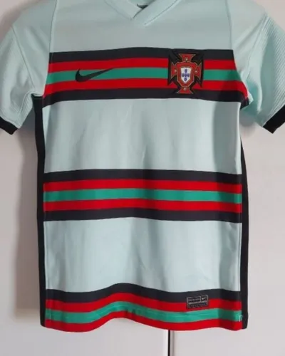 Camiseta de Futebol Portugal Nike - Tamanho M
