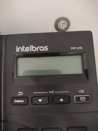 Telefone ip Intelbras TIP 125i usado voip