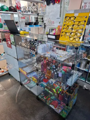 Balcão expositor de vidro para loja