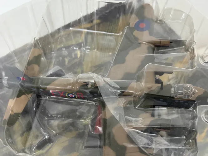 Maquete aeromodelismo avro lancaster mk lii uk 