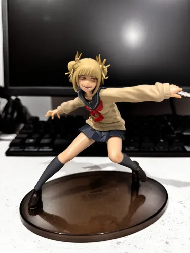 Action Figure da Toga de My hero academia