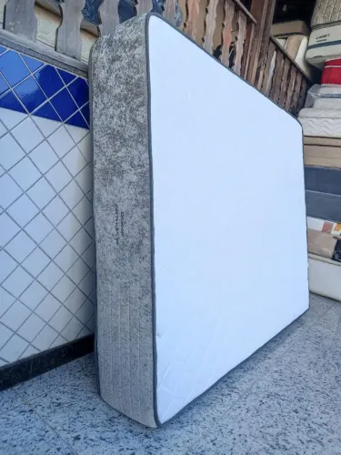 Colchão Queen Ortobom, Luxo D45 , Aceito Cartão e Entrego