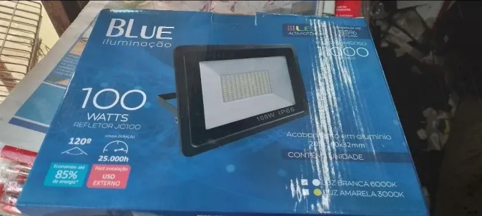 Refletor LED 100W para Iluminação Externa - JC100