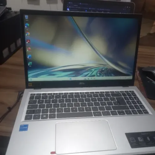 Notebook acer aspire i3 N305 - 2 meses de uso