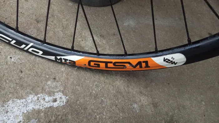 Roda Vzan GTS M1 MTB 26
