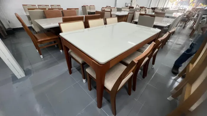 Conjunto de Mesa de Jantar com 6 Cadeiras resistente de madeira