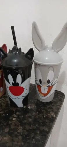Copos Colecionáveis Looney Tunes