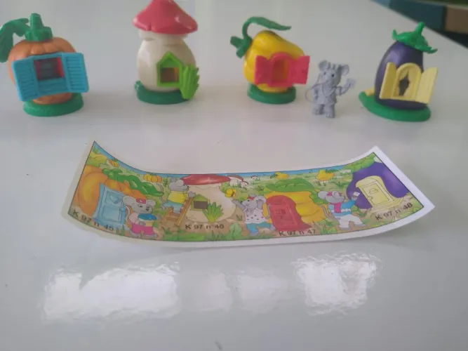 Miniaturas Kinder Ovo - Coleção Completa*