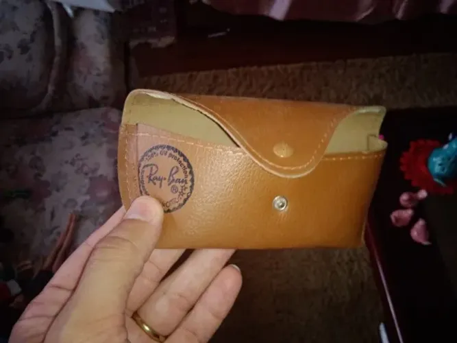 Estojo de Óculos Ray Ban original couro muito antigo