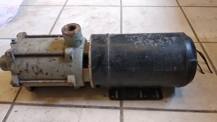 Bomba Trifásica 3CV Multiseção 5 Discos