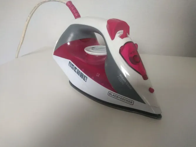 Ferro de Passar Black+Decker Steam Care FX2200