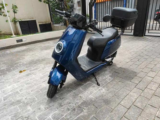 Moto elétrica Niu 3.500km