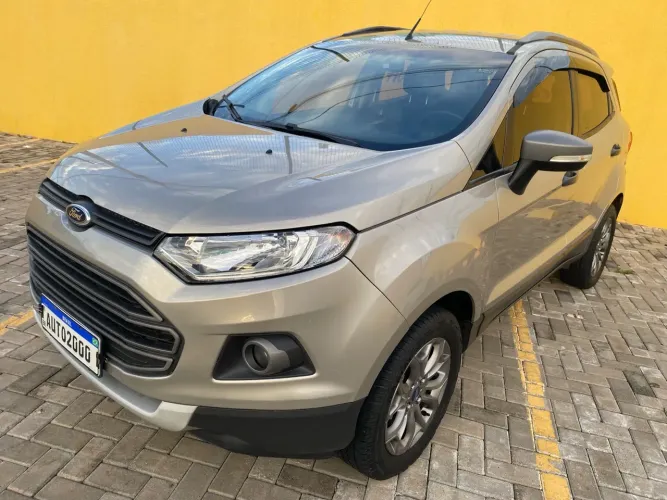 Ford Ecosport Freestyle 1.6 16V Flex 5P 2014