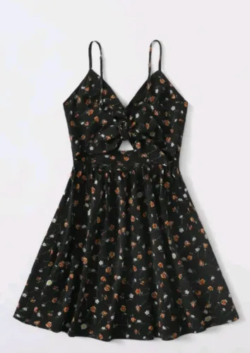 Vestido curto florido - usado como novo