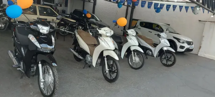 BIZ 125 FLEX 2025 0km já documentada BRANCA CARAMELO LINDÍSSIMA $19900 LINDOMAR MOTOS 