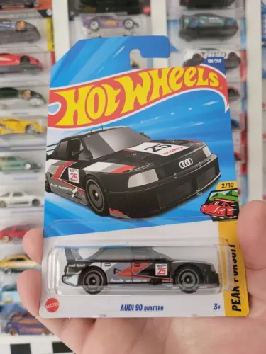 Audi 90 Quattro Preta lacrada Hot Wheels.