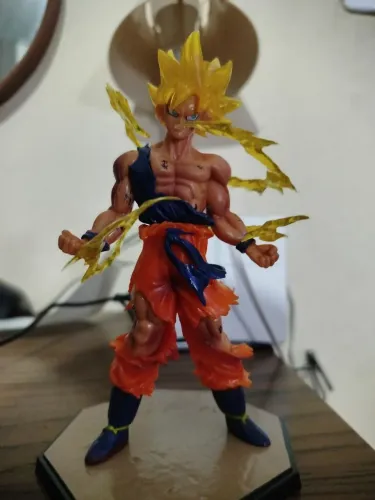 Action Figure Goku Super Saiyajin , Boneco colecionável son Goku