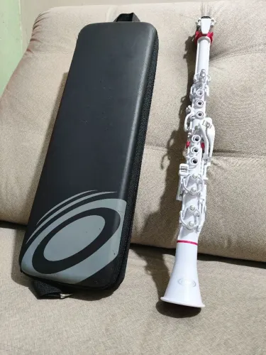 Clarinete Nuvo USA Dó 