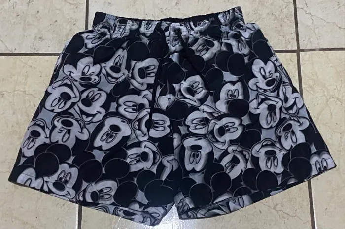 Bermuda Mickey TAM M por R$ 14,99