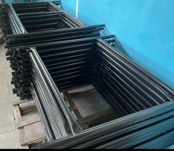 Andaimes Novo 1x1  $130 a pç.