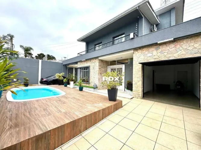 Casa com 7 quartos para alugar, 540 m² por R$ 14.900/mês - Cristo Rei, Curitiba/PR