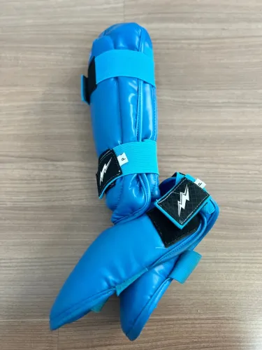 Equipamento de competição de karatê infantil