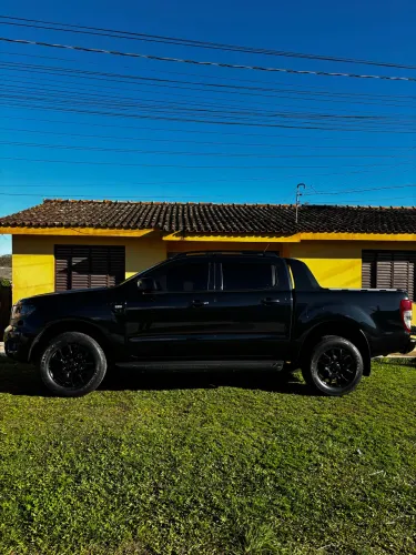 Ford Ranger Black 2.2 4X2 CD Diesel AUT 2022