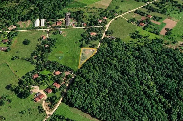 Terreno 1800m² todo murado em Cachoeira, BA