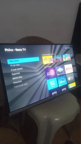 Vendo televisão philco "smartv" 32 polegadas Poucos dias de uso Valor : 750