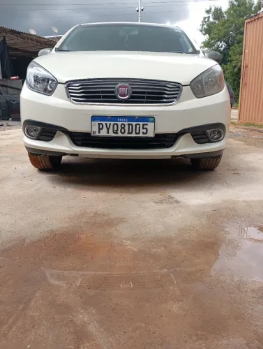 Fiat Grand Siena Essence 1.6 Flex 16V 2017