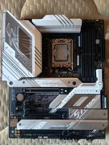 Strix z790 a ddr4
