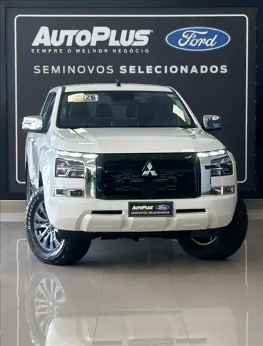 Mitsubishi TRITON HPE 2.4 CD 4X4 TB Diesel Aut. 2026