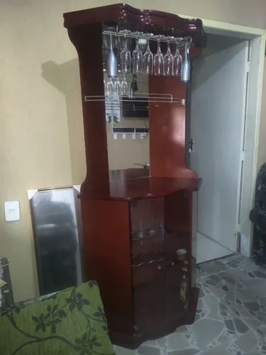 Estante bar