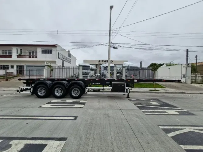 Porta Container Noma 2024 40 Pés, com pneus