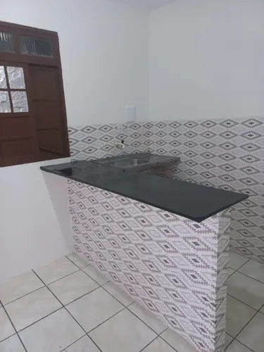 Casa linda para alugar!! Uma casa pequena e aconchegante parece uma casa de boneca !