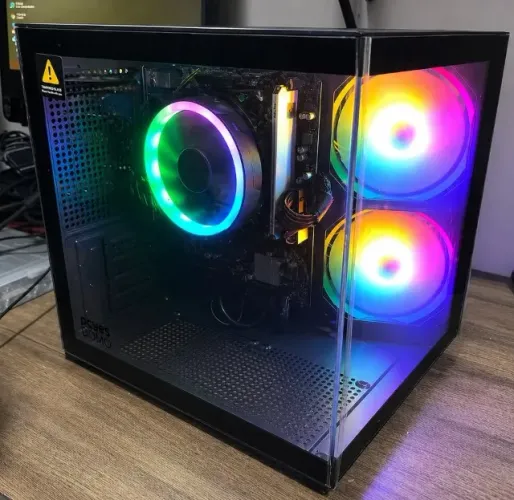 PC Gamer Ryzen 5 3350G / 8 GB DDr4 / 240 GB SSD / 2 GB Placa de Video Integrada / 500 watt