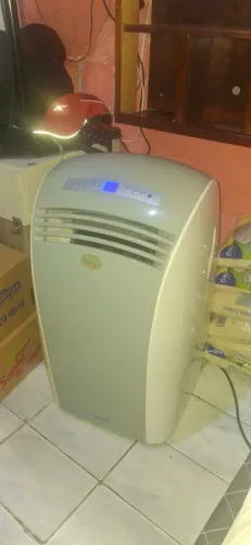 Ar-Condicionado Portátil Olimpia Splendid Piu 12000 BTUs (Funcionando Perfeitamente)