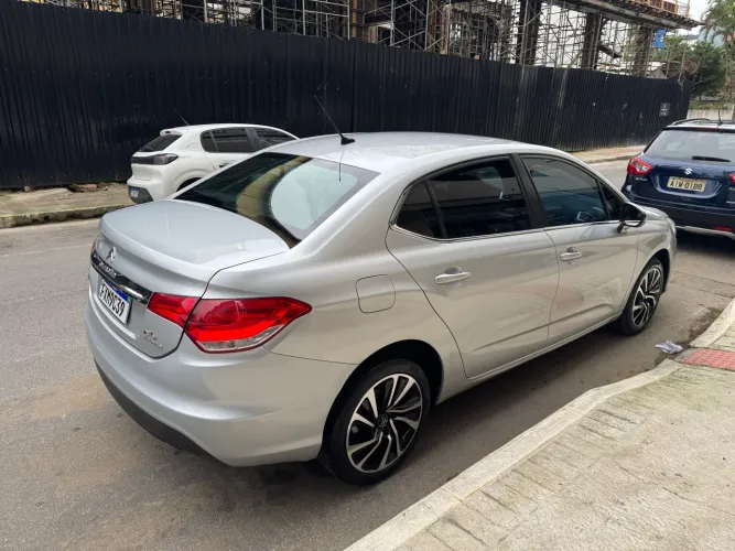Citroen C4 Lounge Tendance 1.6 Turbo Flex Aut. 2015