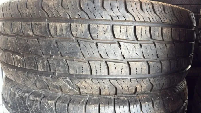Pneu Couper 255/65/18 95 % vida útil