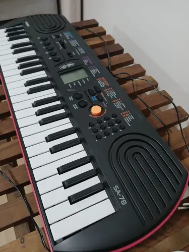 Teclado Casio SA 78