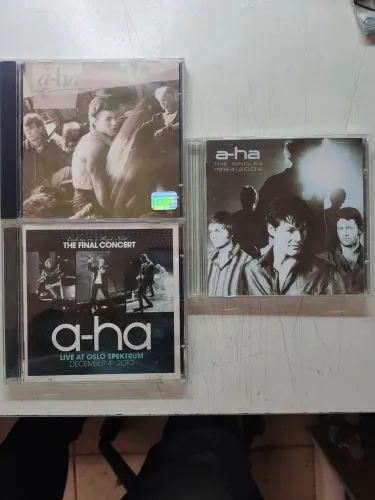 CDs - a-ha - The final Concerto, The Singles, Hunting high and low