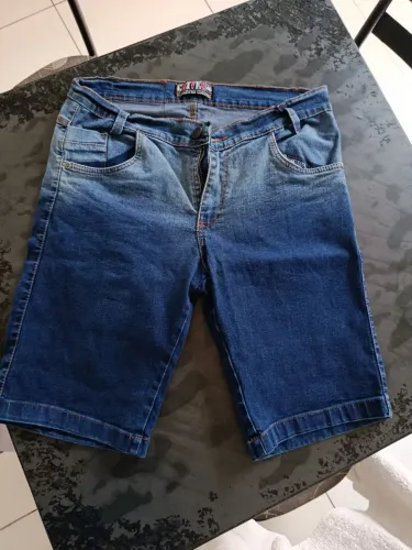 Bermuda jeans