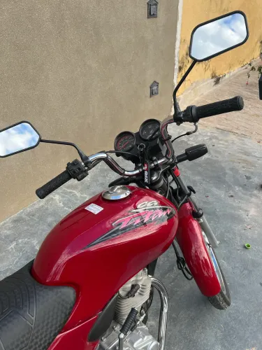 Honda Titan KS 125 2003/ 2004 vermelha top de linha