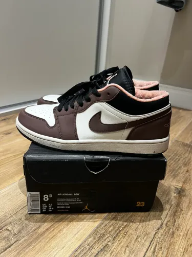 Nike air jordan low mocha