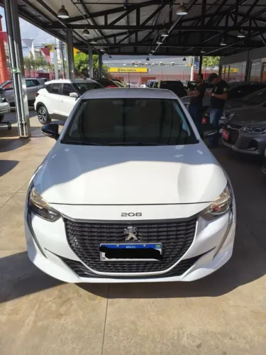 Peugeot 208 Like 1.0 Flex 6V 5P Mec. 2024