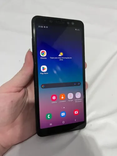 Celular A8+