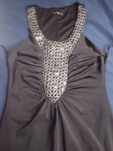 Vestido preto tubo
