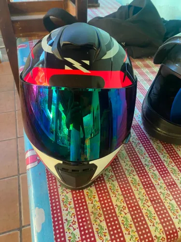 Capacete norisk razor