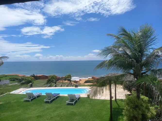 CASA p/ ALUGUEL TEMPORARIO na PRAIA DAS FONTES/BEBERIBE!!